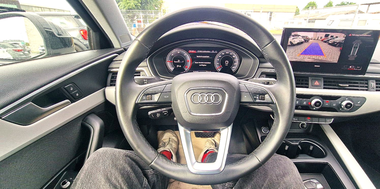 Auto Abo Foto Nummer 7 von 9